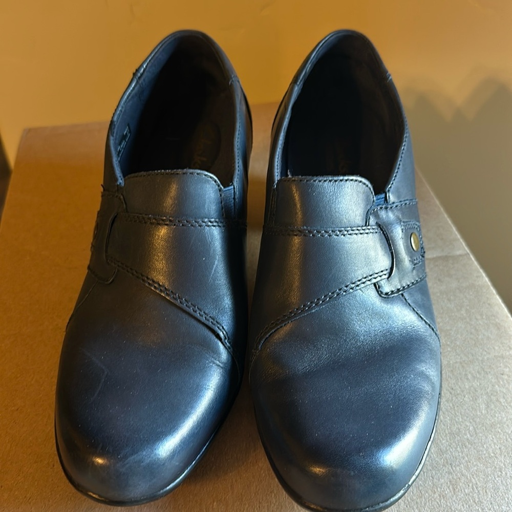 Women's Navy Blue Slip-On Clarks Orthopedic Heels
